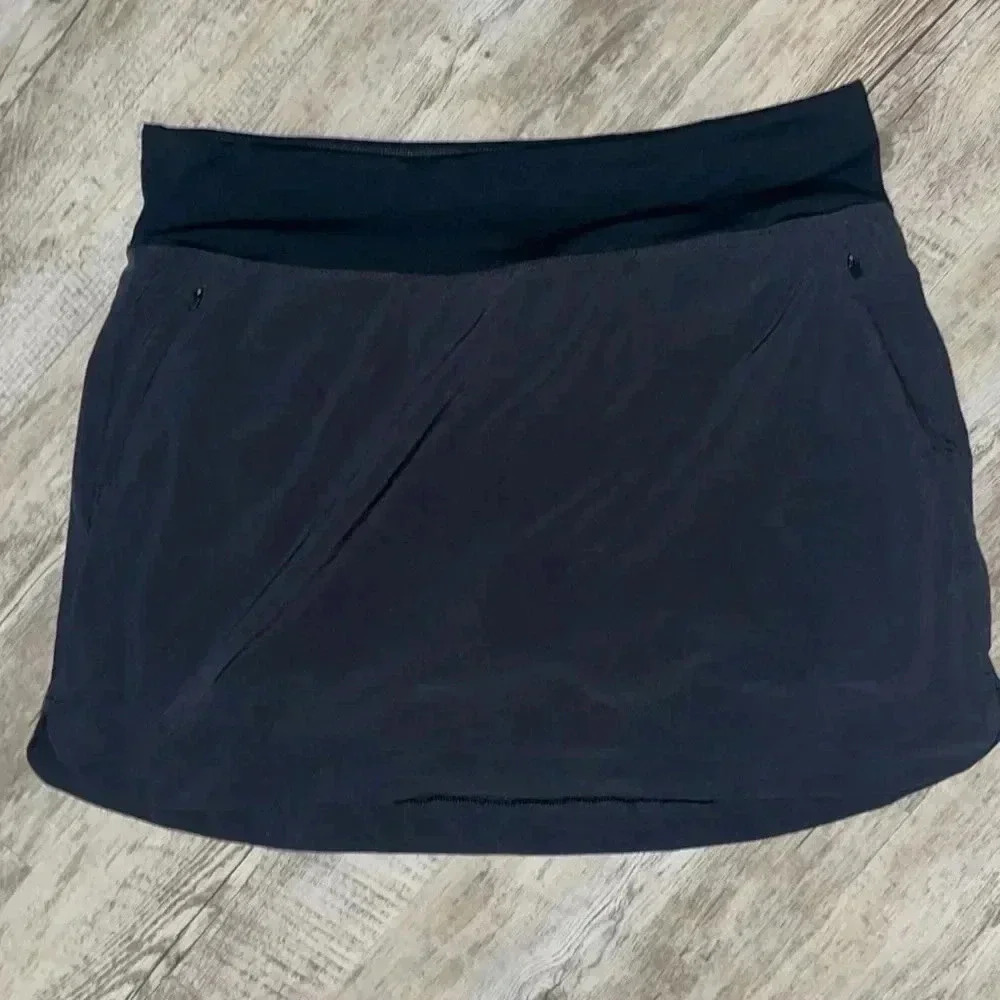 Eddie Bauer Golf Athletic skort size medium